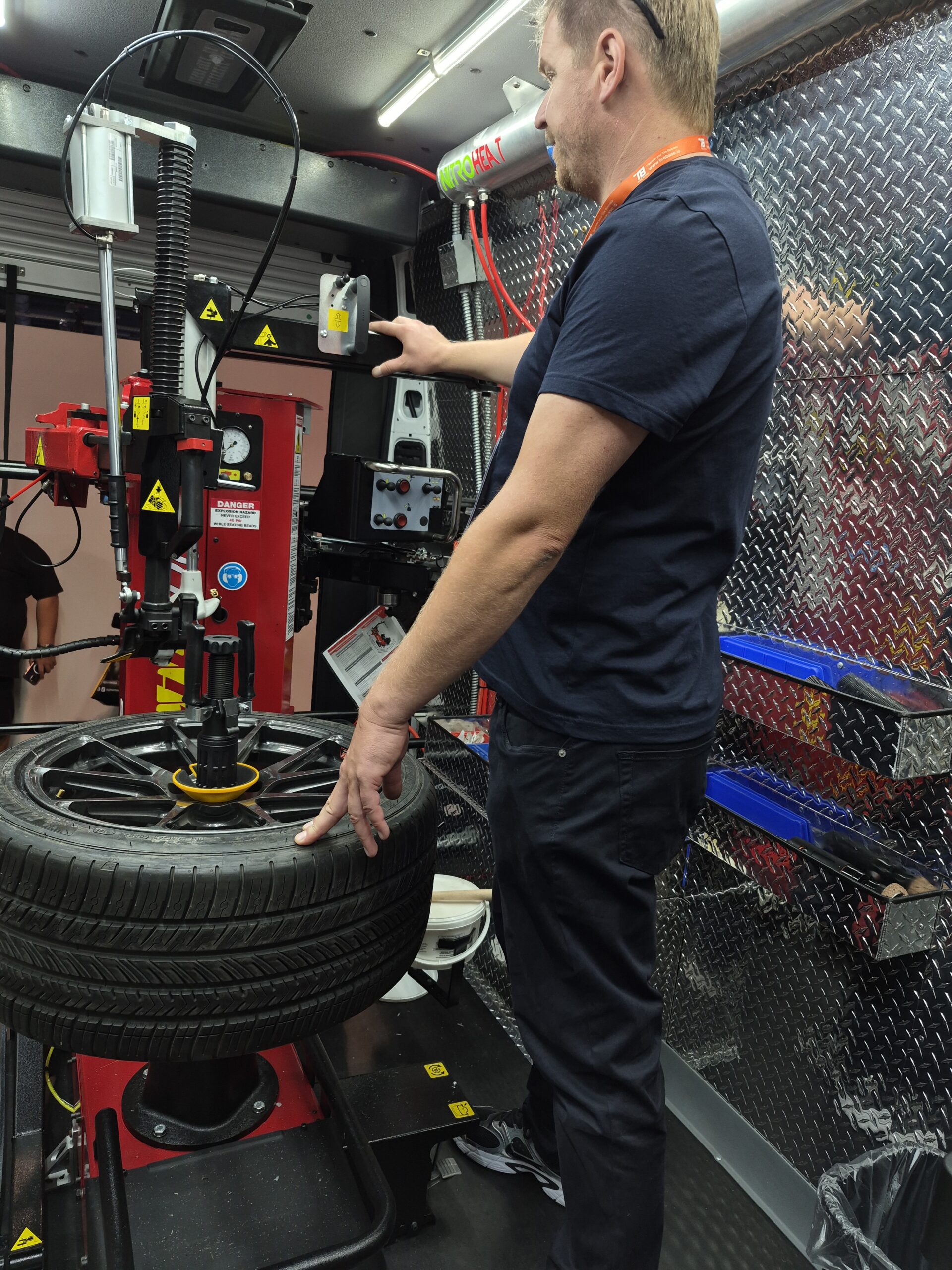 Tire Jet - About Us