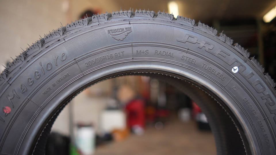Premiorri ViaMaggiore 205/55R16 - Image 3