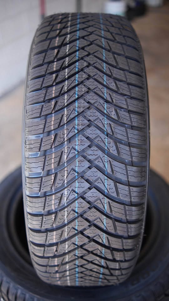 Premiorri Vimero 4Seasons 215/55R17 - Image 3